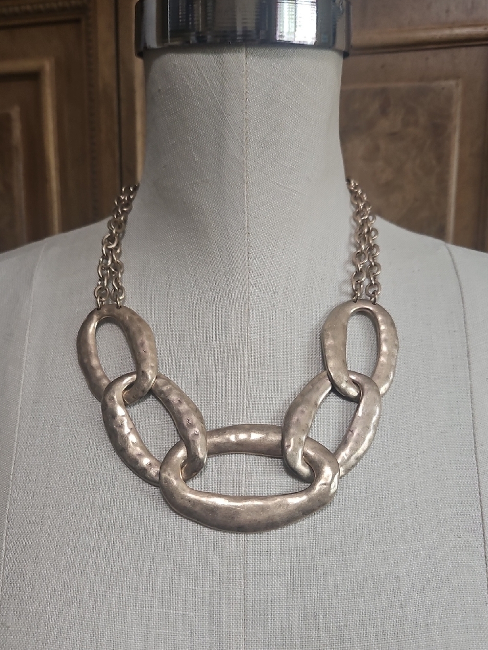 The Sak Hammered Oval Link Necklace in Gold-Tone 18" To 20"